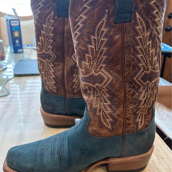 ARIAT FUTURITY SHOWMAN BOOTS - SIZE 9D